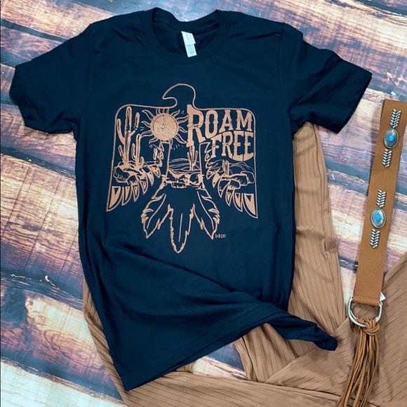 Tops - LAST! Roam Free Desert Vibes Tee Shirt